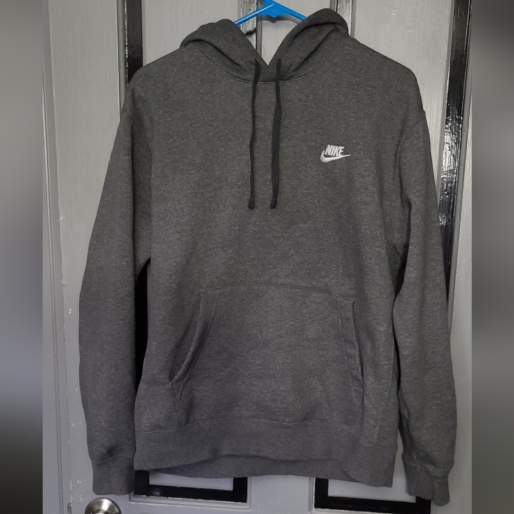 Medium Men's Nike Hoodie